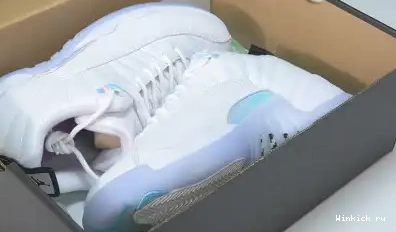 RETRO JORDAN 12 LOW EASTER 0607